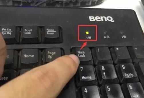 电脑键盘打不了字按哪个键恢复(电脑键盘打不了字按哪个键恢复thinkpad)