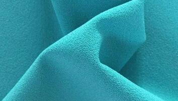 聚酯纤维面料的优点是什么(50%羊毛50%聚酯纤维面料优点缺点)