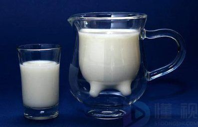 奶茶粉可以用纯牛奶泡吗(奶茶粉可以用纯牛奶泡吗为什么)